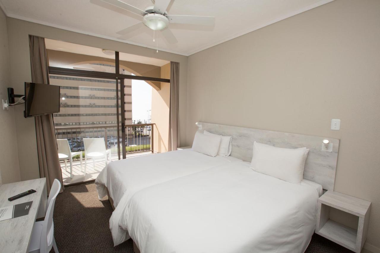Aparthotel 14 On Marine East London Esterno foto
